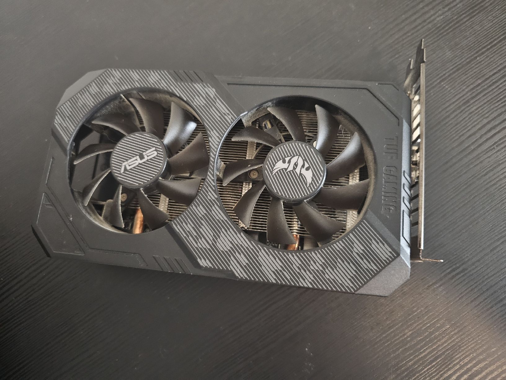 Asus Schede grafiche: Nvidia RTX2060 6GB ASUS TUF Gaming GPU – Usato da Sihlwald venduto da tij_2ftm