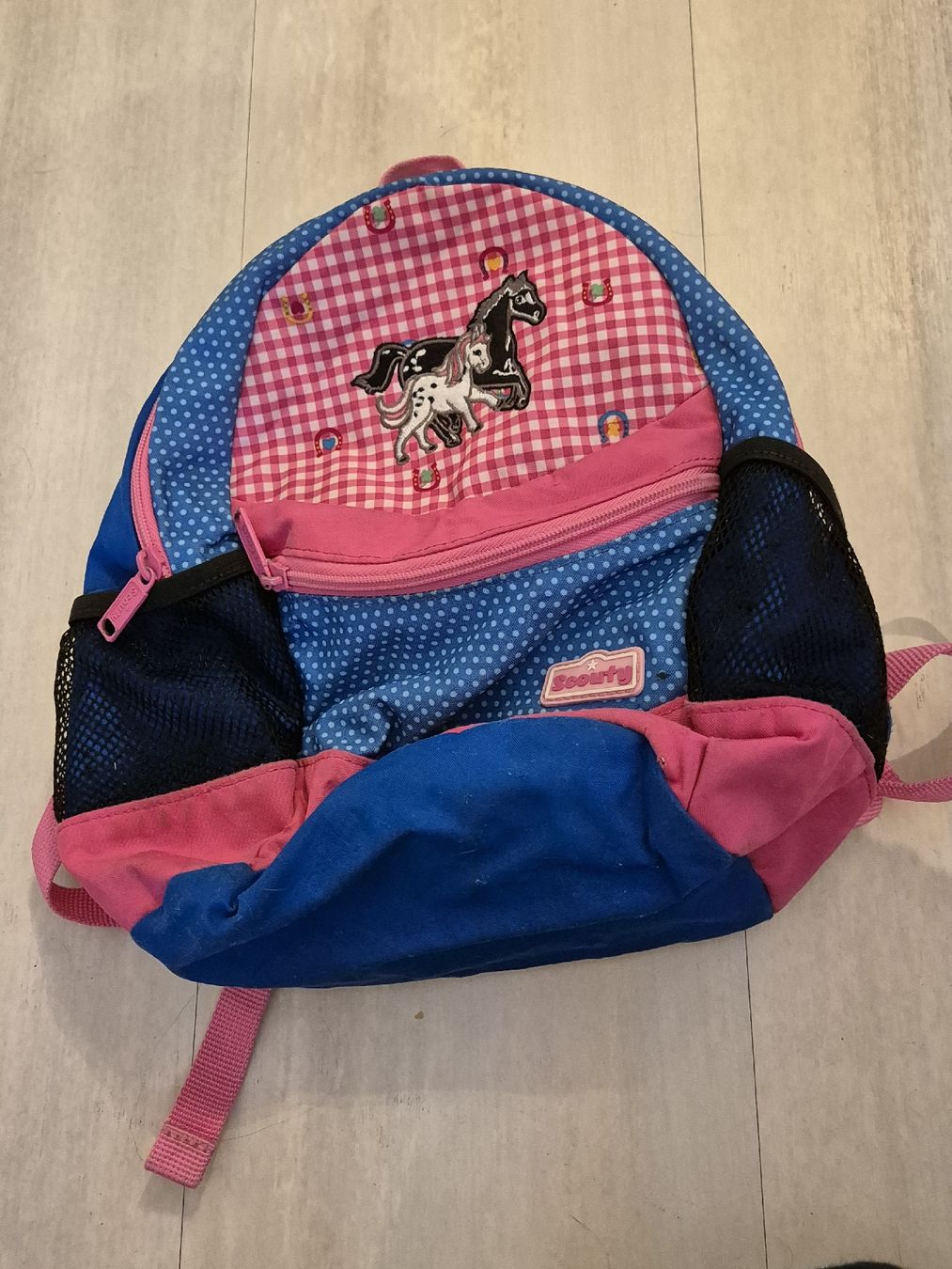 Deuter Borse & Zaini: Rucksack Kindergarten Wildpferde Scouty – Usato da Stansstad venduto da Kyra014