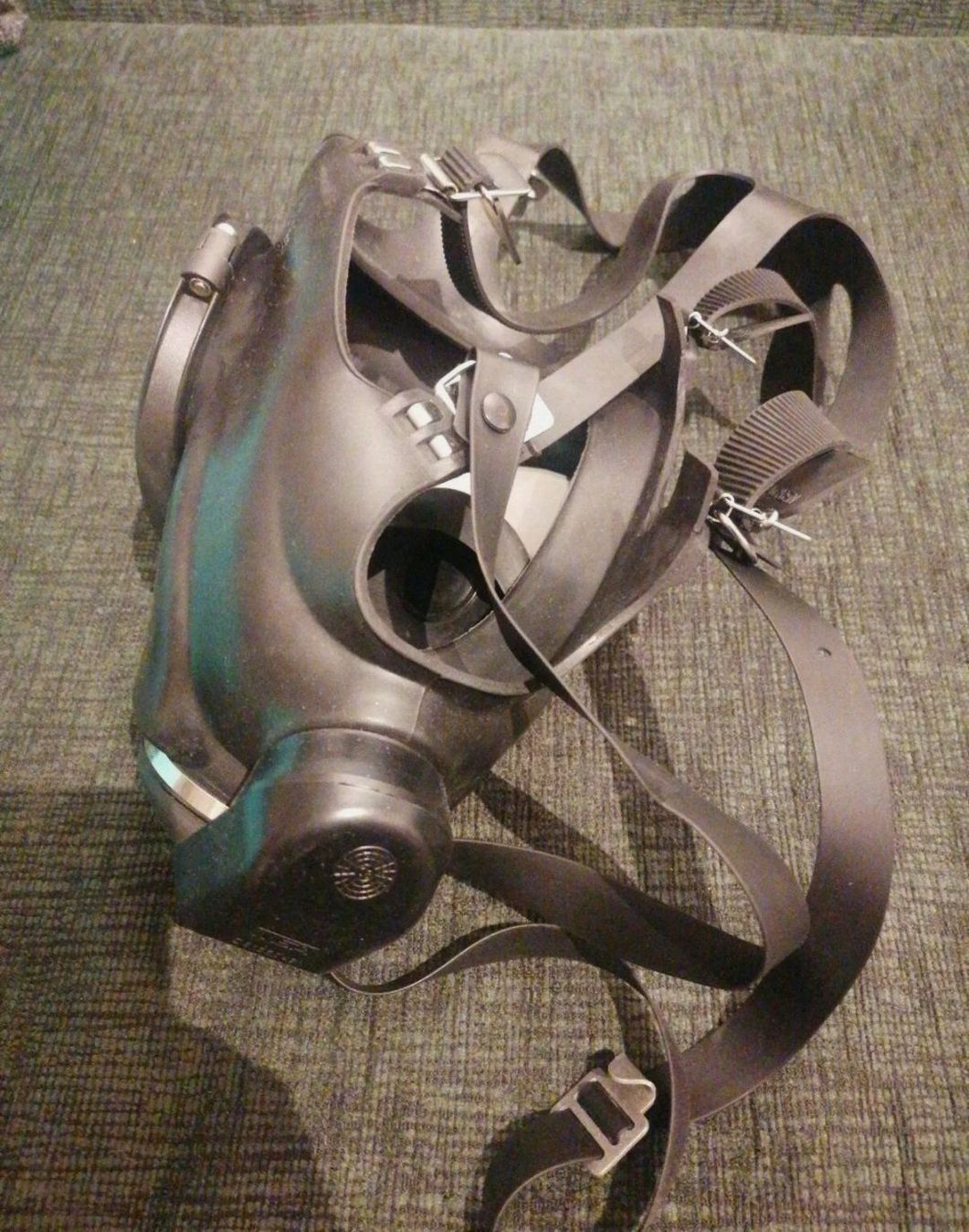 Protezione per viso e udito: Polizei Gasmaske MSA Auer 3S + NATO Filter. – Nuovo (secondo la descrizione) da Fislisbach venduto da jos_cf6h 4
