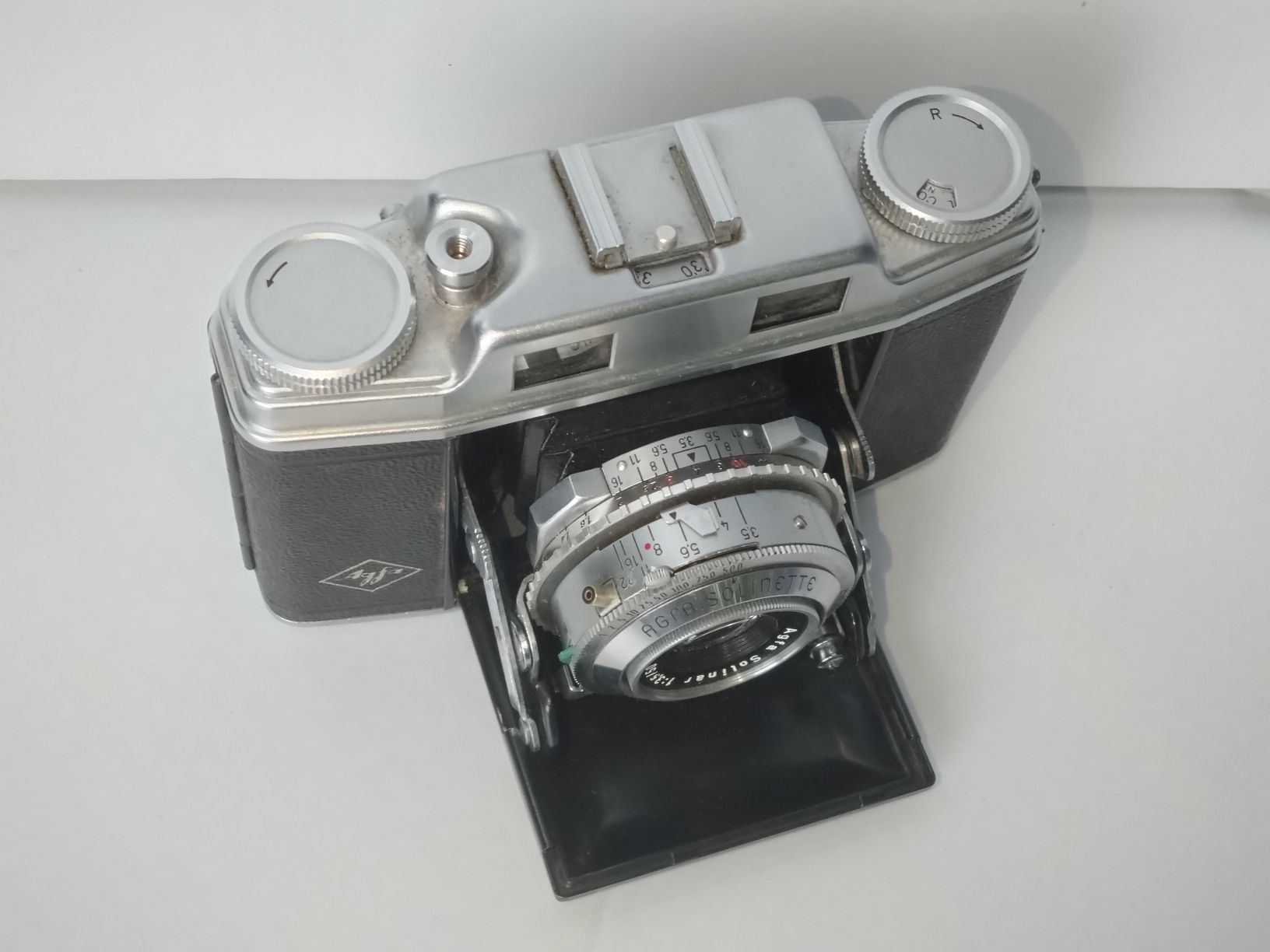 Agfa Fotocamera: Agfa Super Solinette Vintage Camera  – Usato da Farvagny-le-Grand venduto da LaCaverne 1