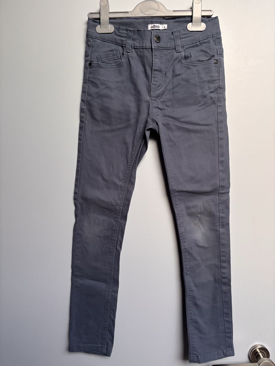 Pantaloni: Pantalon Gemo 9 ans - 134cm – Usato da Founex venduto da ari_2gt7