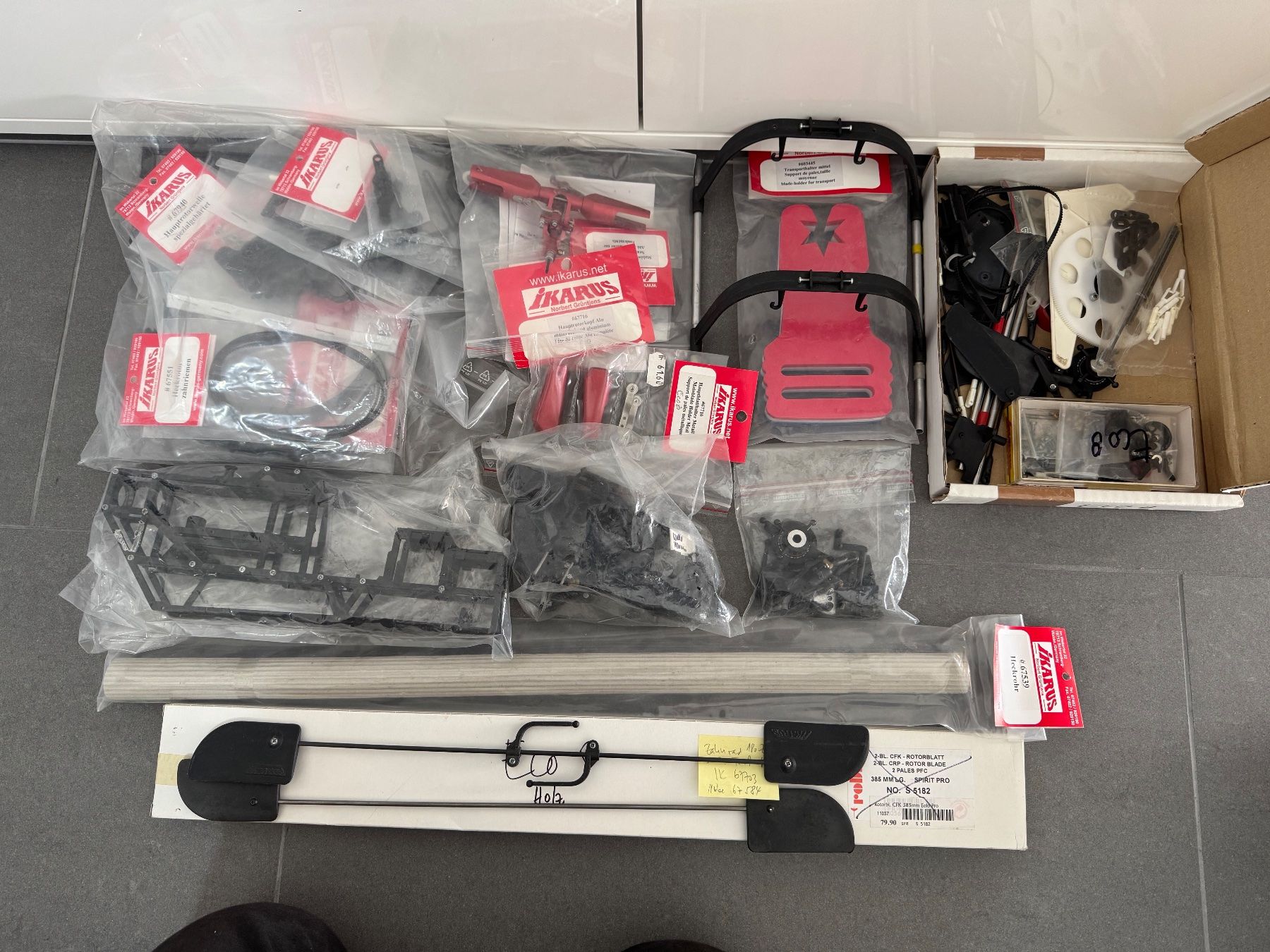 Modellismo RC: 3 x Ikarus ECO 8 Elektrohelikopter – Usato da Oberrohrdorf venduto da Tonar 4