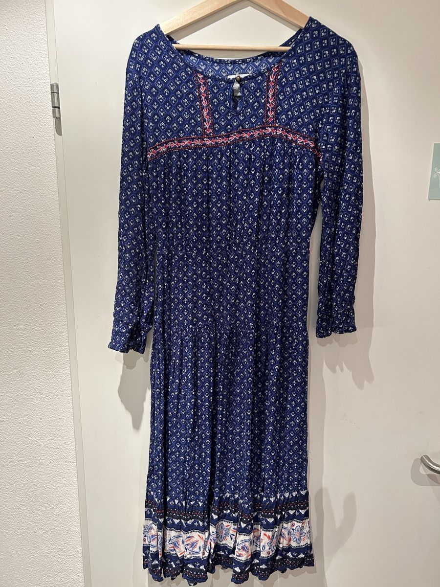 Kleider & Röcke: Schönes Kleid Gr. 164, Old Navy – Gebraucht aus richterswil von lunamarie001