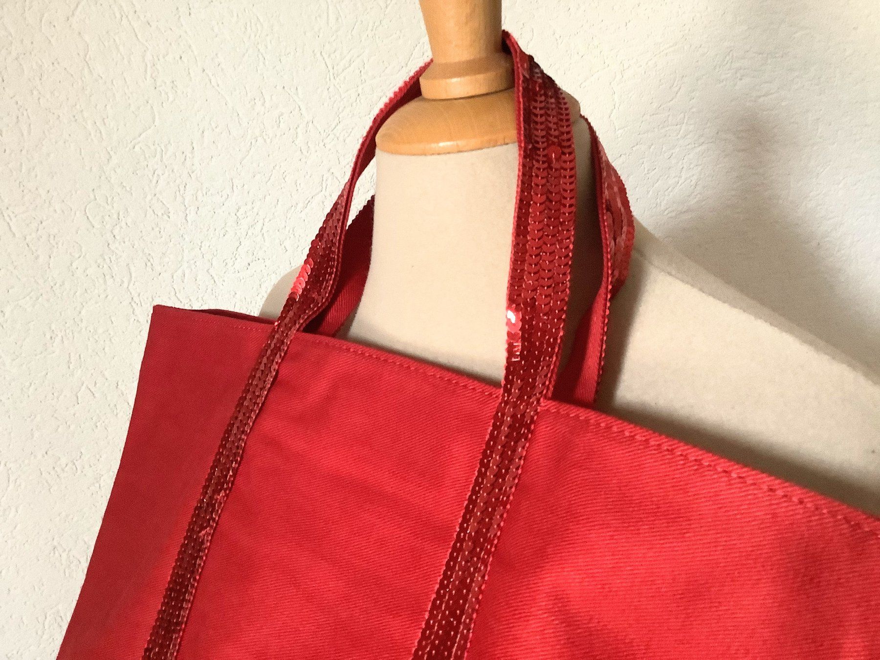 Vanessa Bruno Borse da donna: Vanessa Bruno Red Cabas Tote Bag – Usato da Founex venduto da sweetcouture 4