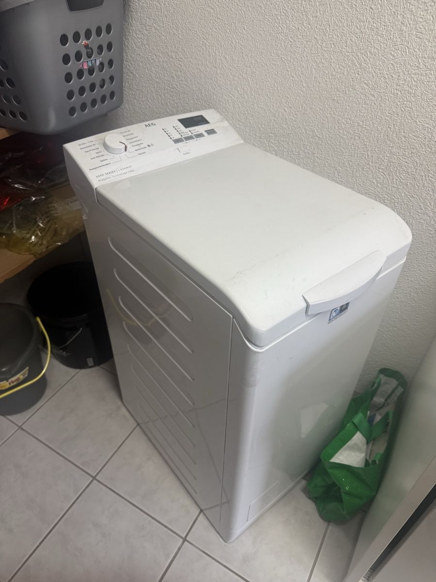 AEG Waschmaschinen: AEG Toplader Serie 6000 – Gebraucht aus Flawil von Peer1974