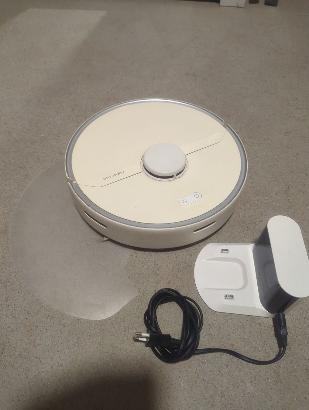 Roborock Staubsauger & Zubehör: Roborock S6 weiss – Gebraucht aus Wauwil von MEC-NET