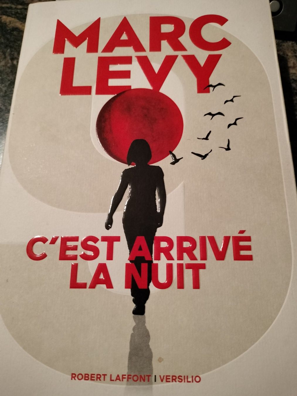 Libri: C'est arrivé la nuit Par Marc Levy – Usato da Cortaillod venduto da rozinna