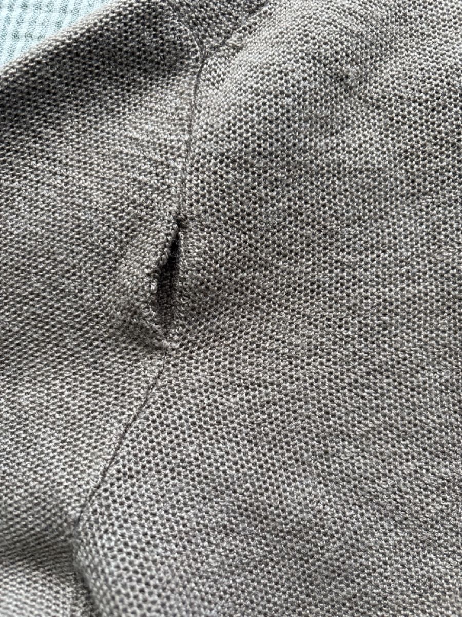 Navyboot Maglioni & Felpe: Navyboot Pullover Merino braun Grösse L mit Defekt – Usato da Rüschlikon venduto da mnm_v2sw 1