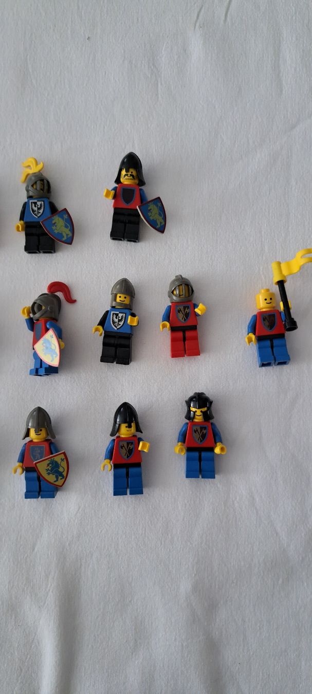 Lego Spielzeuge: Konvolut Ritter Figuren Lego gebraucht – Gebraucht aus Münchenbuchsee von jarom2016 1