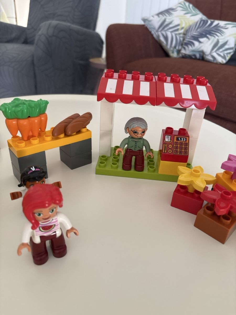 Lego Giocattoli: Marché Duplo  – Usato da Lausanne venduto da pabernard 2