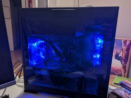Gaming PC ERAZER P10  RTX 3060 + Acer Monitor