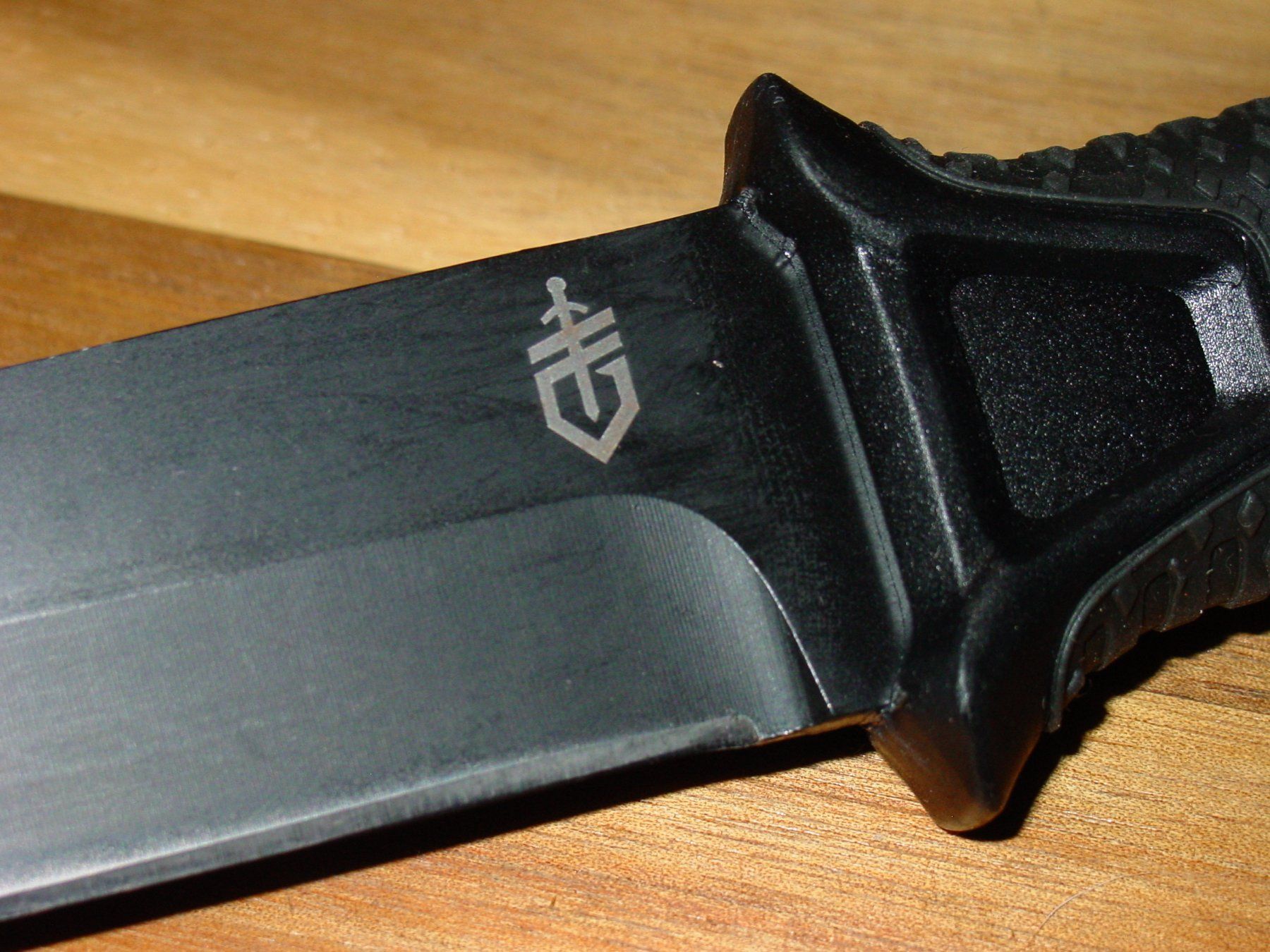 Coltellini militari: Militärisches Kampfmesser in schwarz – Nuovo (secondo la descrizione) da Ursenbach venduto da rekruten-shop 3