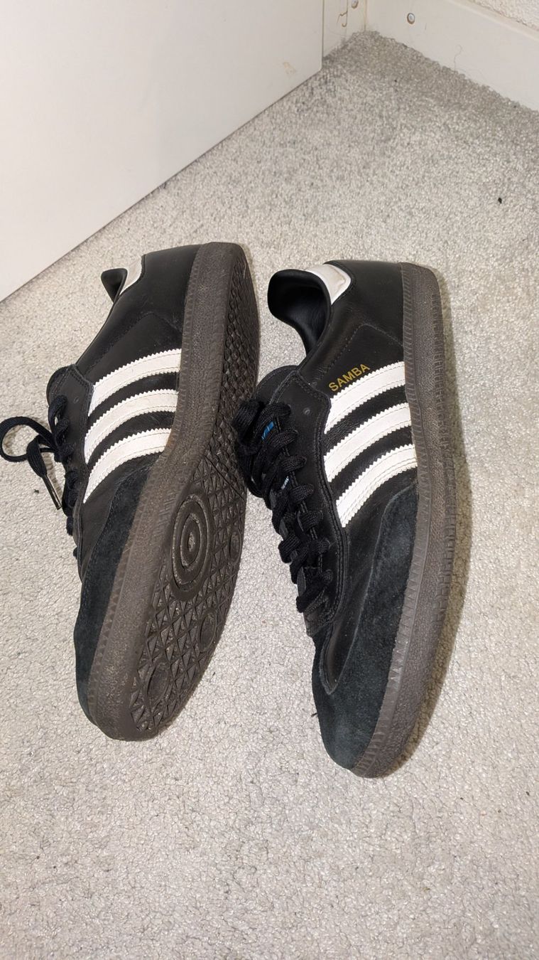 Adidas Scarpe da uomo: Adidas Samba Schwarz Gr. 46 2/3 – Usato da Oberuzwil venduto da flo_6k65 1
