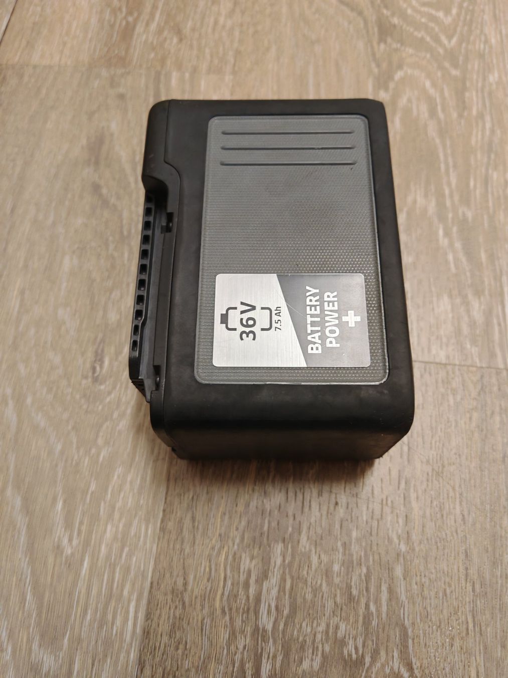 Kärcher Caricatori & Batterie: KÄRCHER AKKU 36 Volt /270 Wh – Difettoso da Bern venduto da Isterk 1