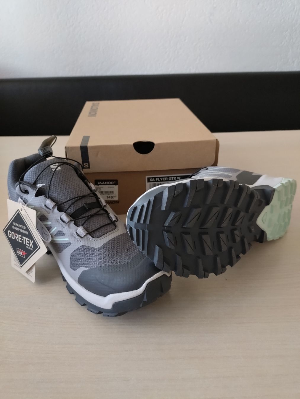 Salomon Scarpe da donna: Salomon 40 ⅔ – Nuovo e nell'imballaggio originale da St.Moritz venduto da Rsany