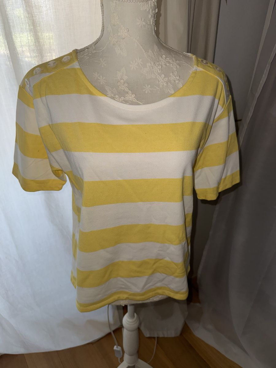T-shirts: Tshirt – Neuf (Voir description) à Itingen par jessi811