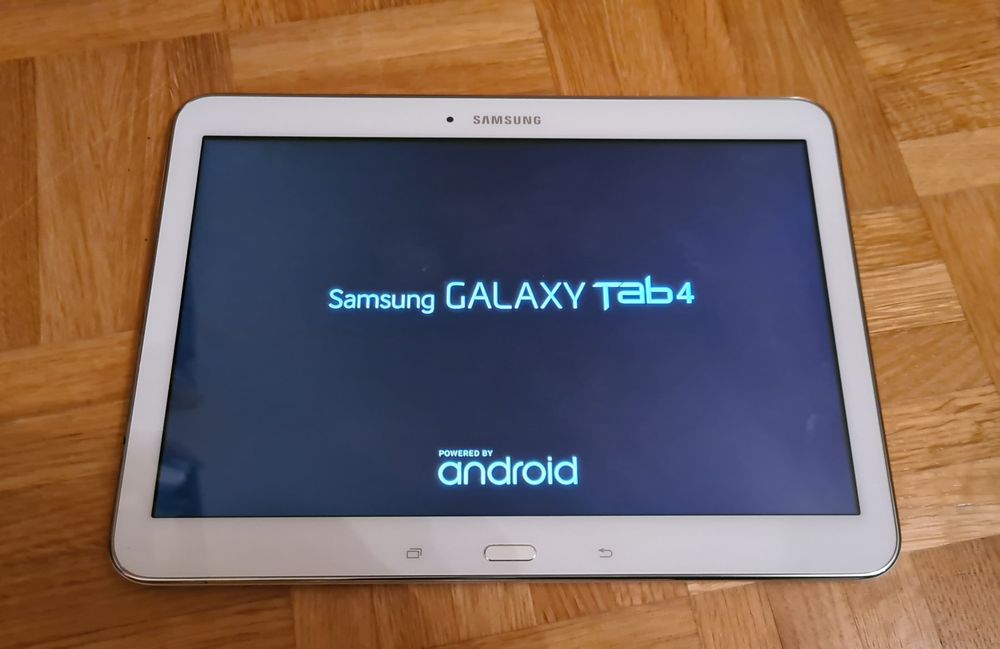 Samsung Galaxy Tablet Tab4 android • defekt? Kaufen auf Ricardo