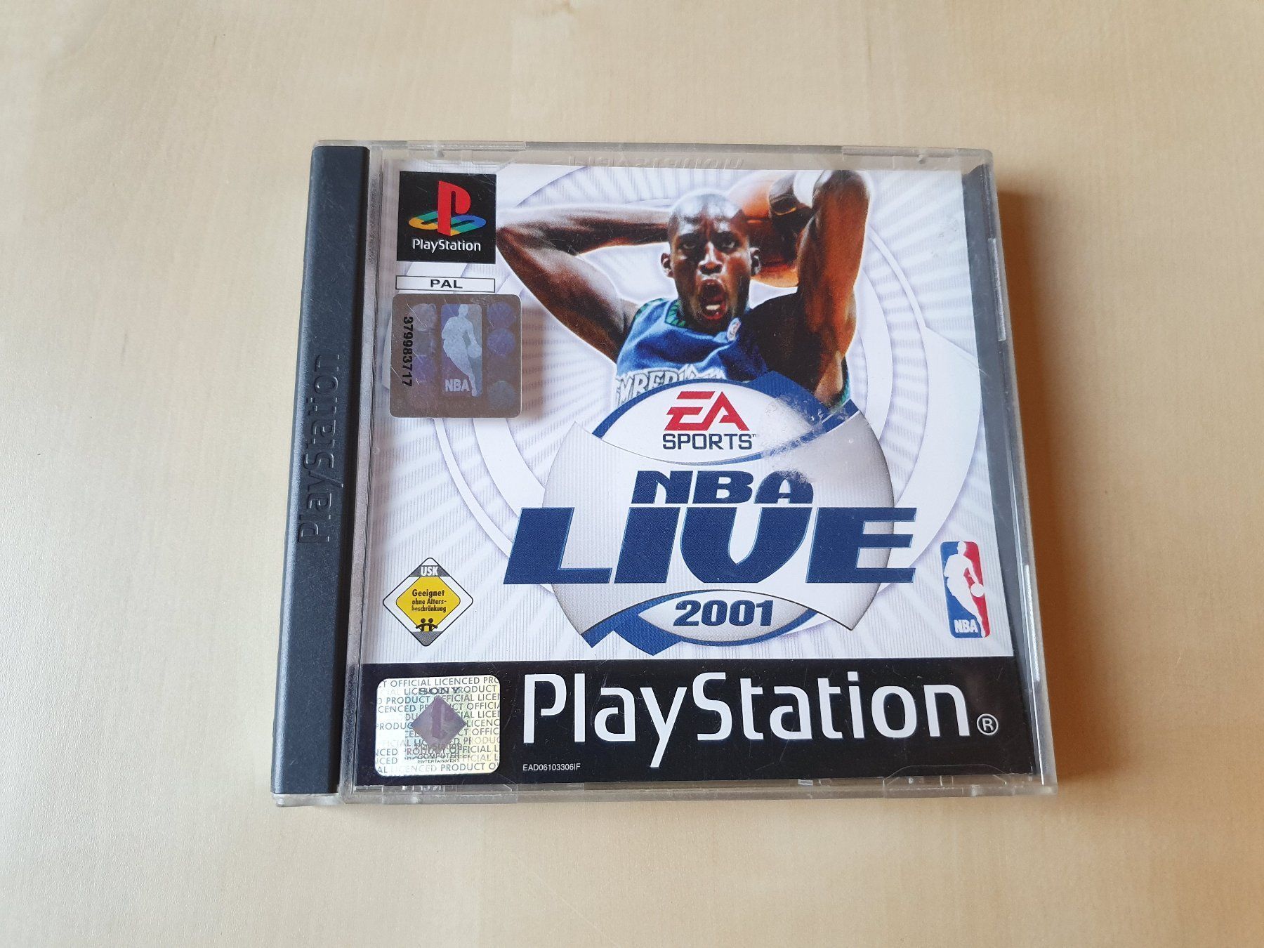 Sony Giochi: NBA Live 2001 – Usato da Stansstad venduto da collectorsshop