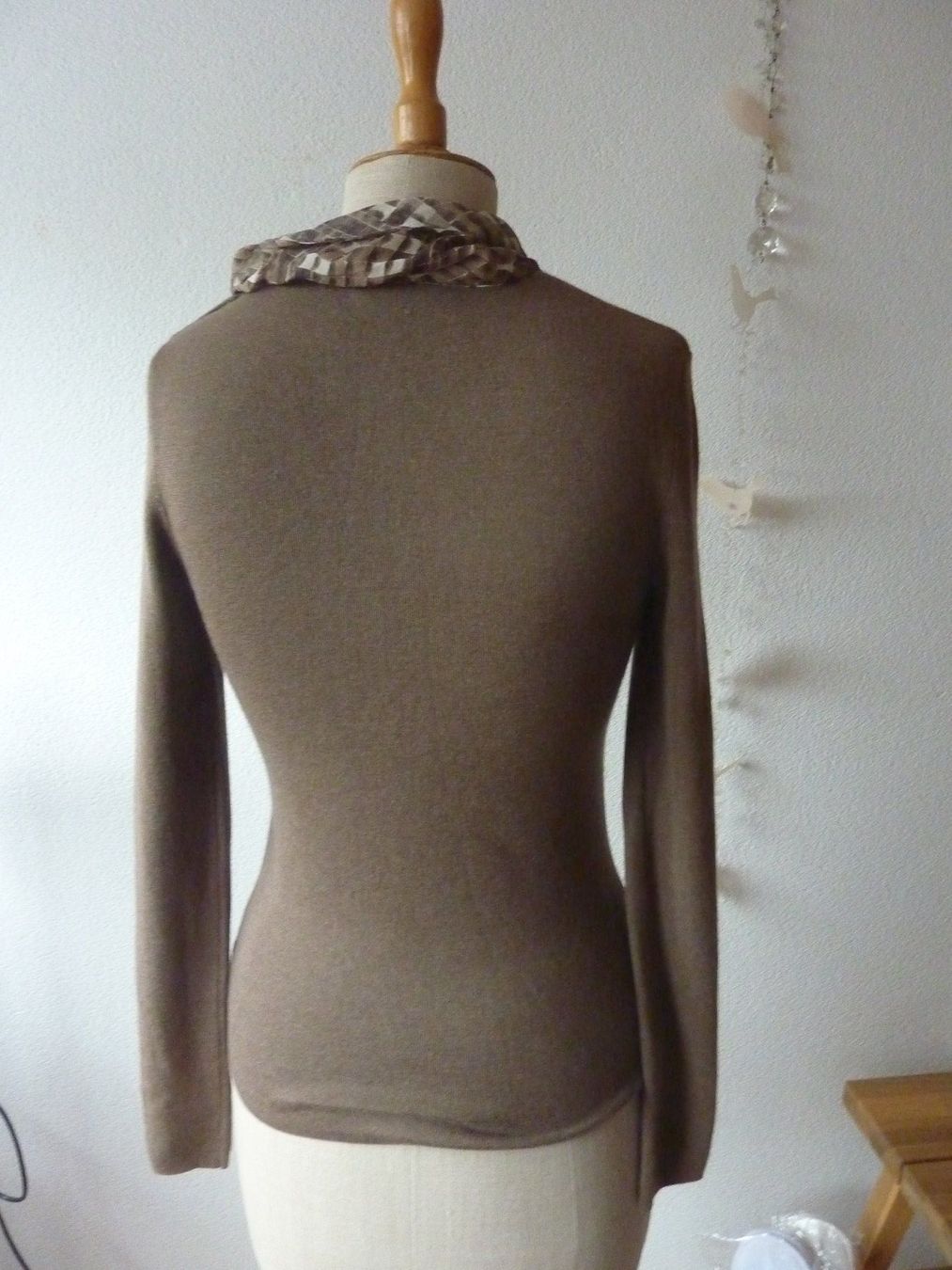 Akris Pullover & Sweatshirts: AKRIS Pullover 34, Kaschmir/Seide – Neu (gemäss Beschreibung) aus Waldstatt von Kananaskis1 5