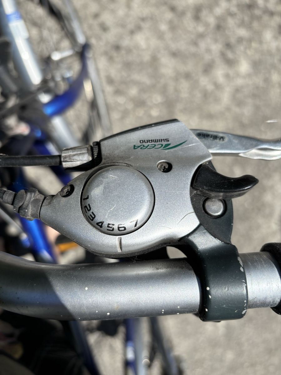 Cilo Velos: Cilo Fahrrad blau – Defekt aus Nidau von lar_7ymp 2