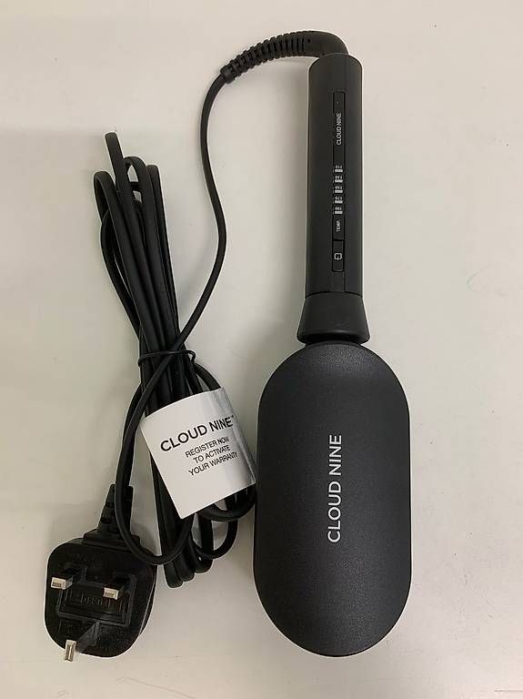 Altro per la cura dei capelli: Cloud Nine The Hot Brush Glättbürste Modell C9-HB1.0 – Usato da Obernau venduto da Arche_Noah_Brocki