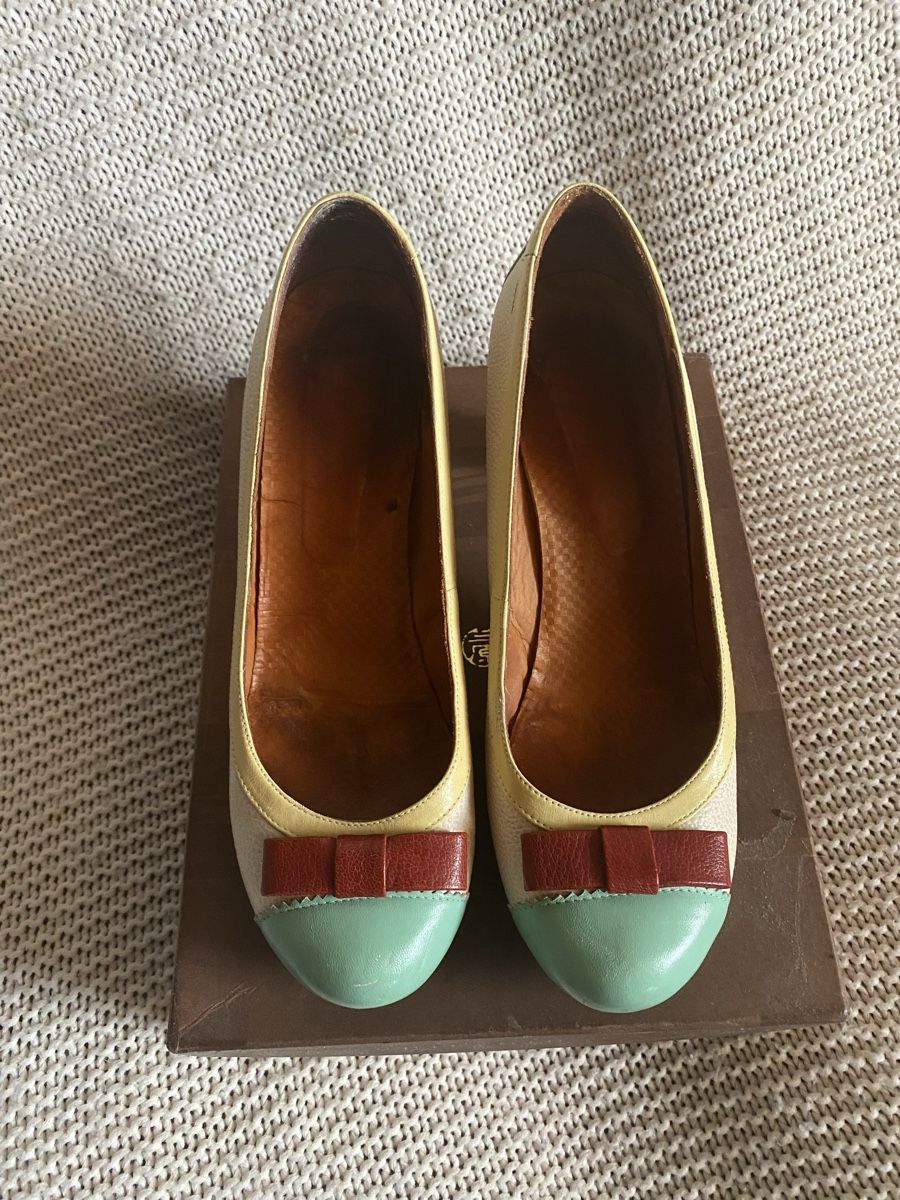 Chie Mihara Scarpe da donna: Escarpins Chie Mihara 41½ cuir   – Usato da Geneve venduto da Monthoux13