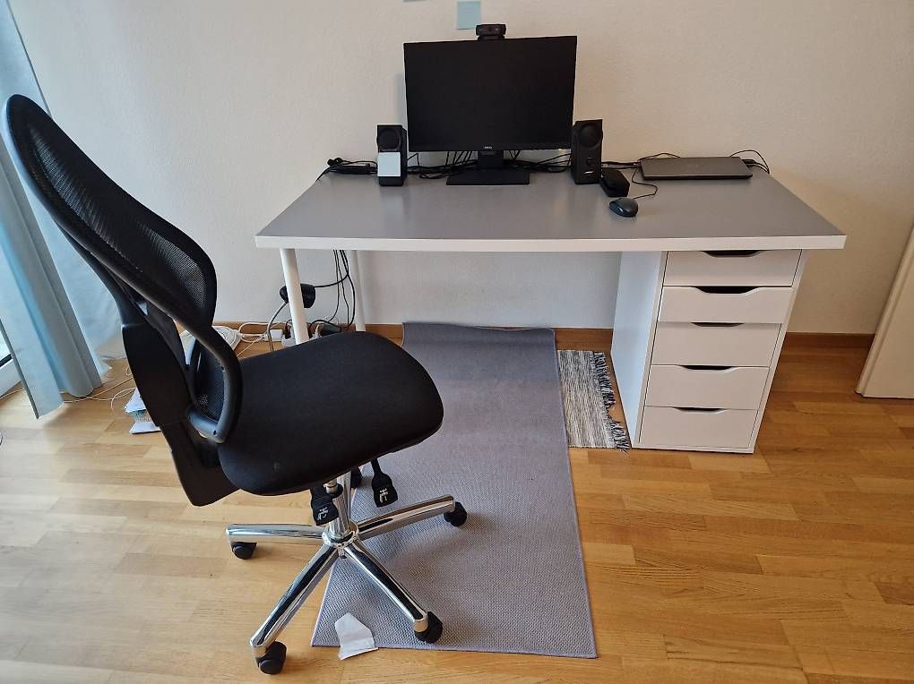 Schreibtische: IKEA Schreibtisch mit Kommode 150x75x67 – Gebraucht aus Zürich von hmi_6vmc