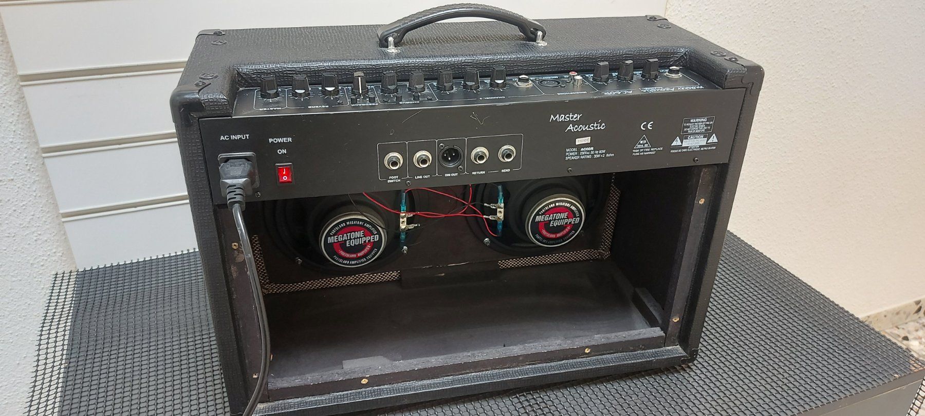 Amplificatori: FAME Master Acoustic Combo AC60R – Usato da Glattbrugg venduto da Swissmusik 3