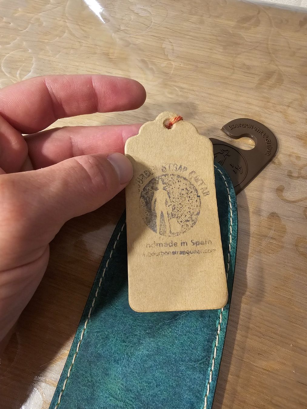 Sonstiges Zubehör: Tracolla per chitarra – Neu und originalverpackt aus Gordola von ale_z5t7 1