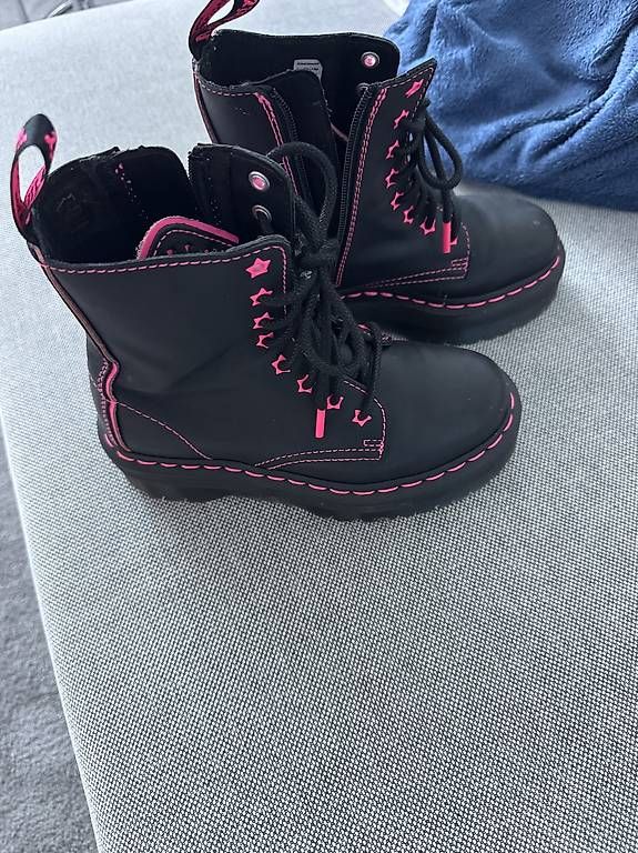 Scarpe da uomo: Dr. Martens Jadon II Star  – Usato da Buttikon SZ venduto da roy_pvy5