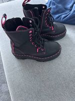 Dr. Martens Jadon II Star 