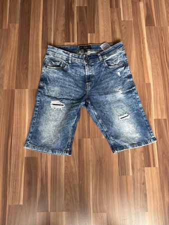 Kurze Hose / Jeans Shorts Grösse M