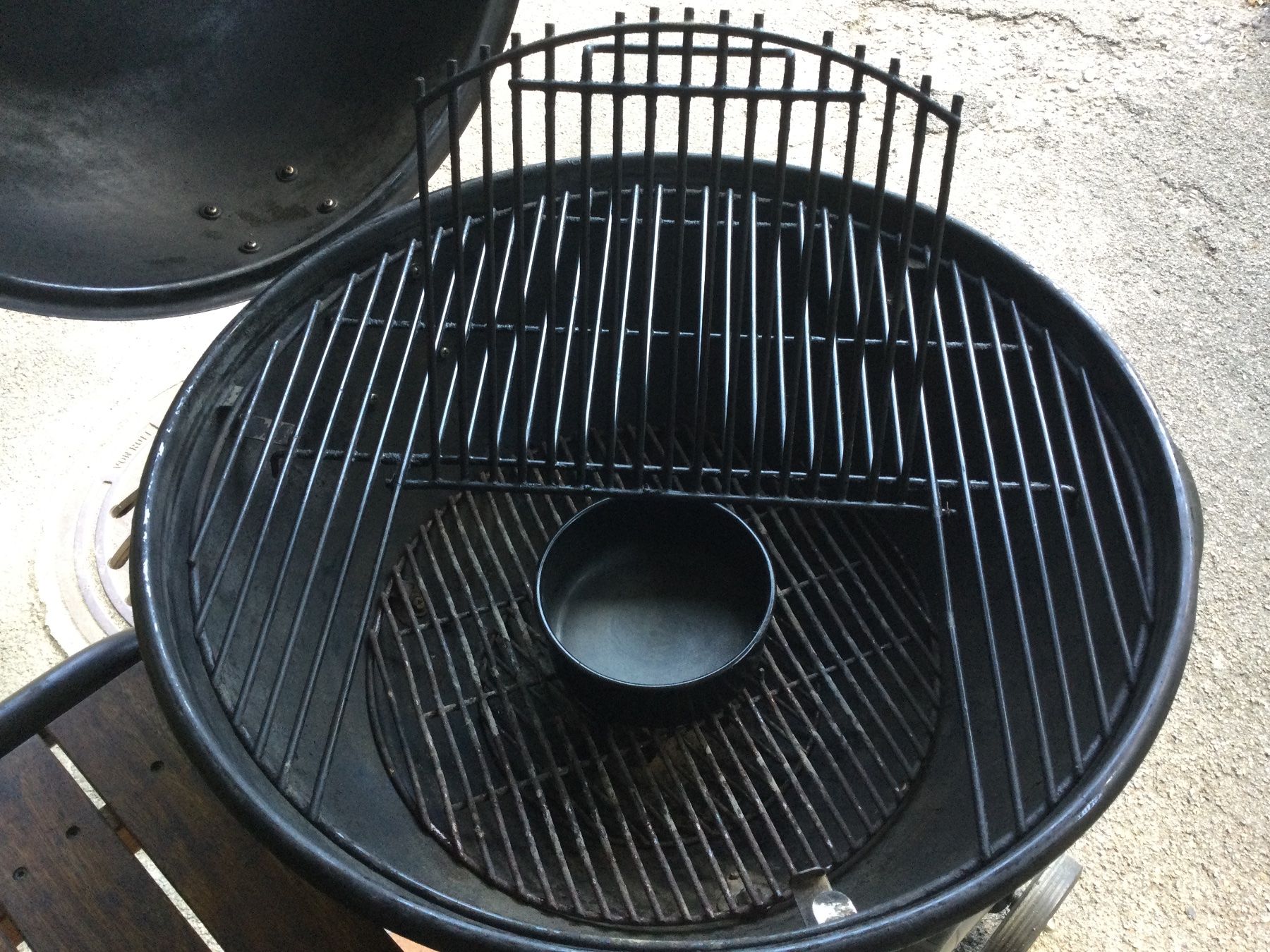 Grils: Holzkohlengrill – D'occasion à Speicher par mar_c7xg 4
