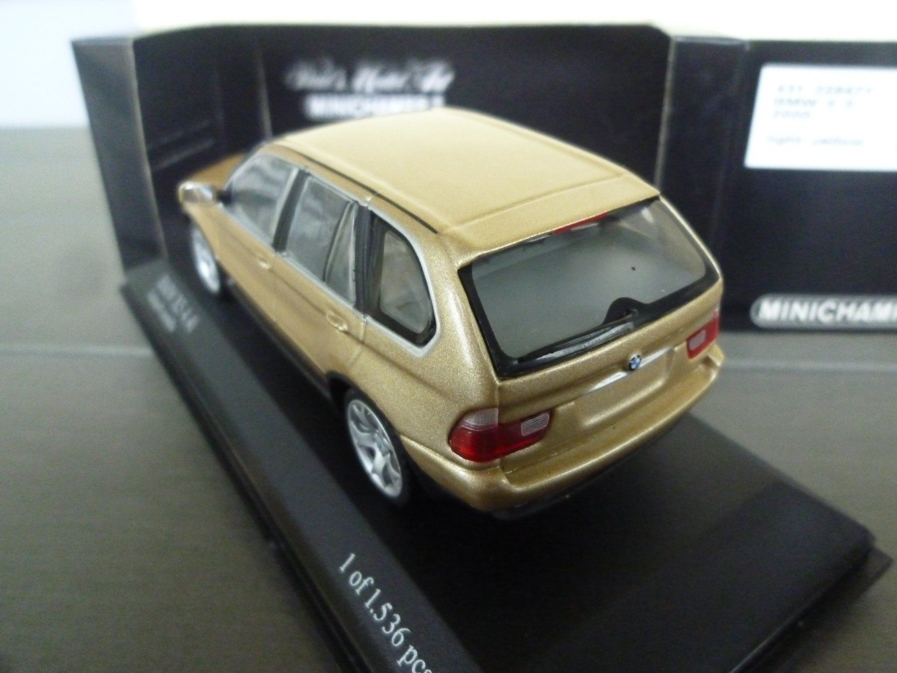 Modellautos: BMW X5 4.4i (2000) – Neu und originalverpackt aus Flawil von Imperiosud 3
