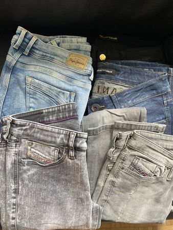5 Stück Jeans Gr.34 Slim Fit: Diesel, Armani, Pepe, Esprit