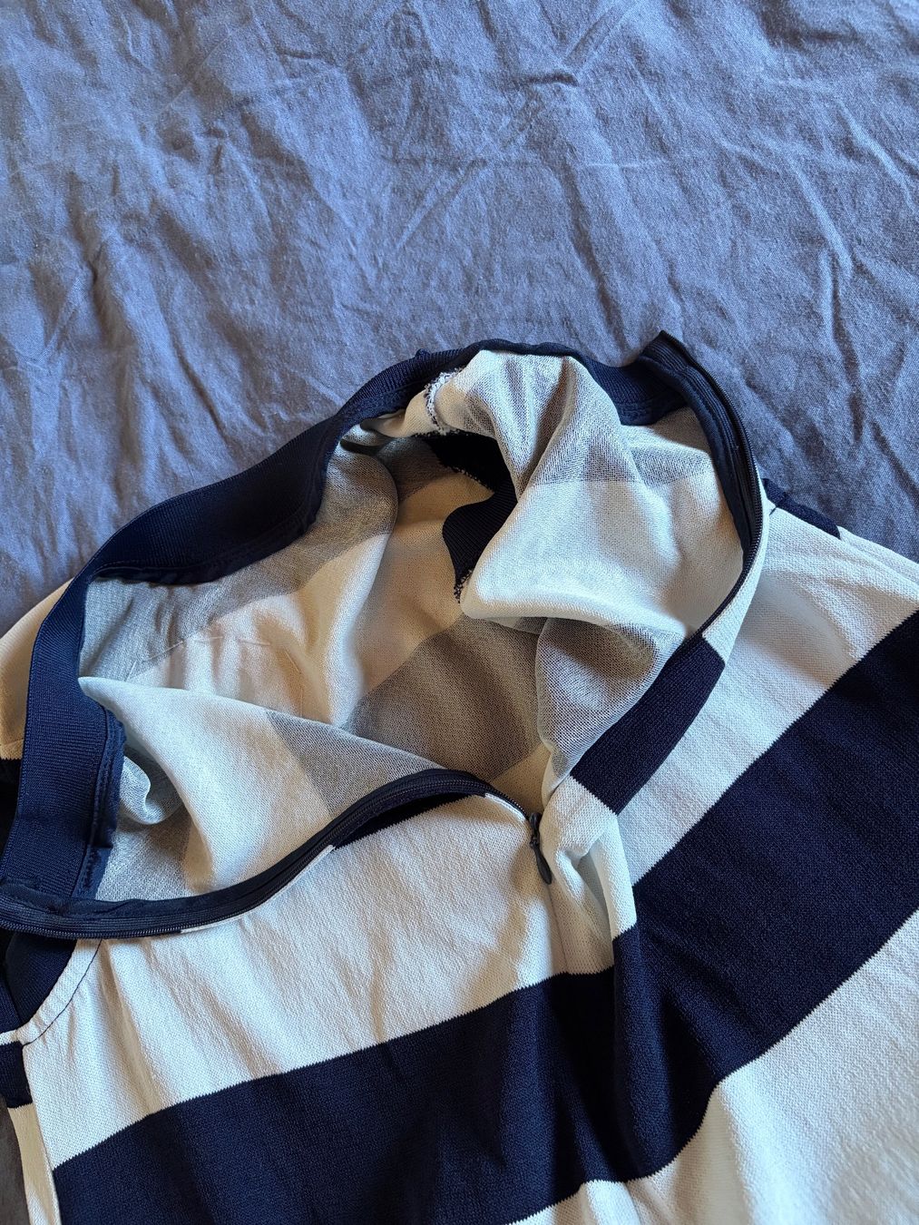 Vestiti: Special Design Stripes Dress – Usato da Luzern venduto da AM2nd 5