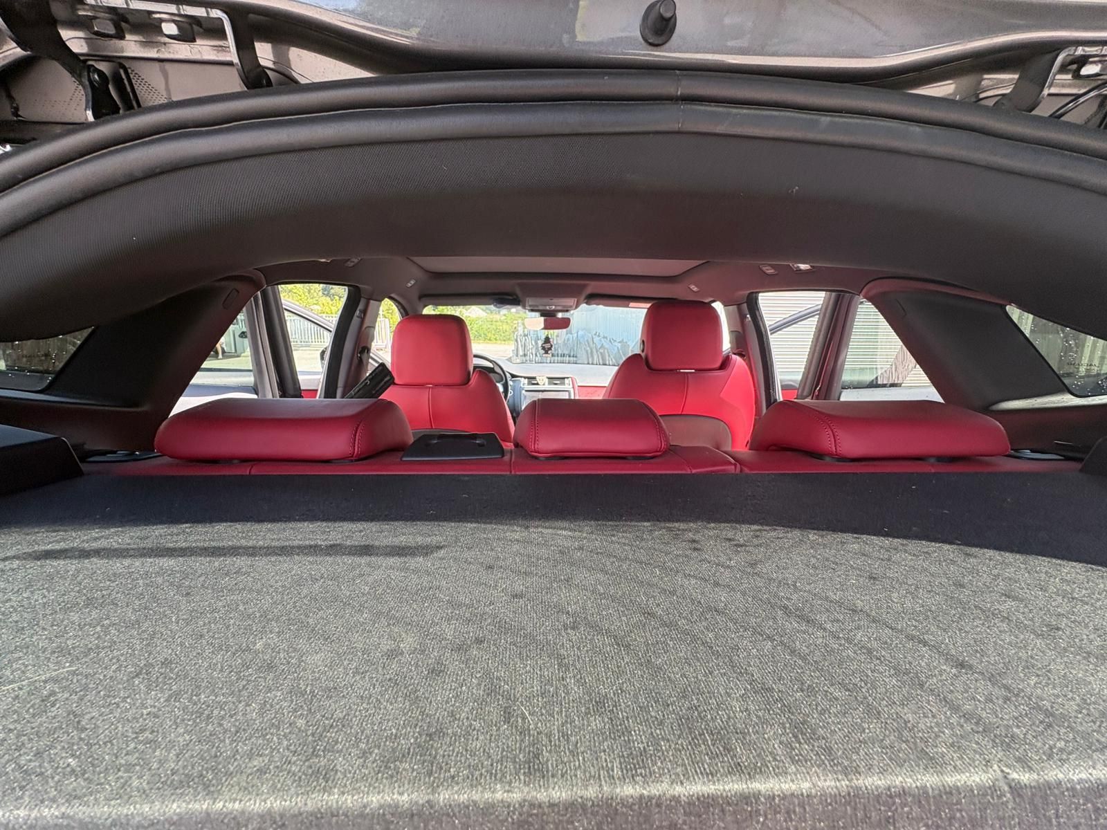 Jaguar Autos: Jaguar E-Pace R-Dynamic P250 AWD Automatik – D'occasion à Jona par ramona024 4