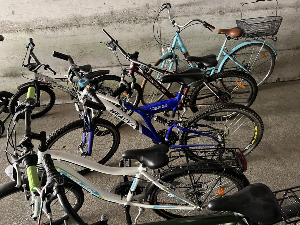 Biciclette: Fahrräder, Kickboard, Scooter, Rollbrett – Usato da Gipf-Oberfrick venduto da rschaerer1 2