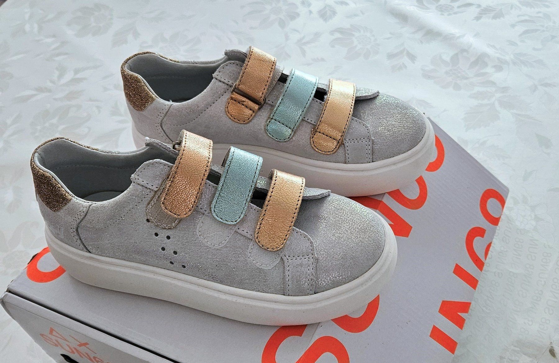 Scarpe per ragazzi: Sneakers  enfants CUIR Neuf – Nuovo e nell'imballaggio originale da Bex venduto da Villy_Wolf 3