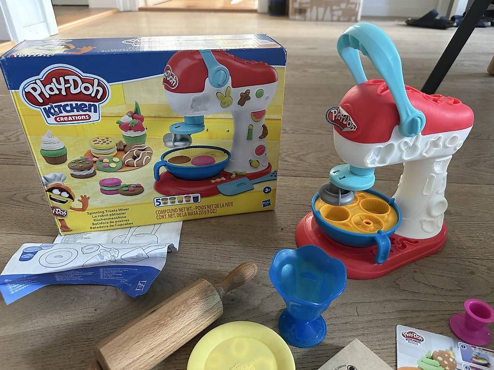 Play-Doh Spielzeuge: Grosses Play Doh Set – Gebraucht aus zürich von majasimone 2