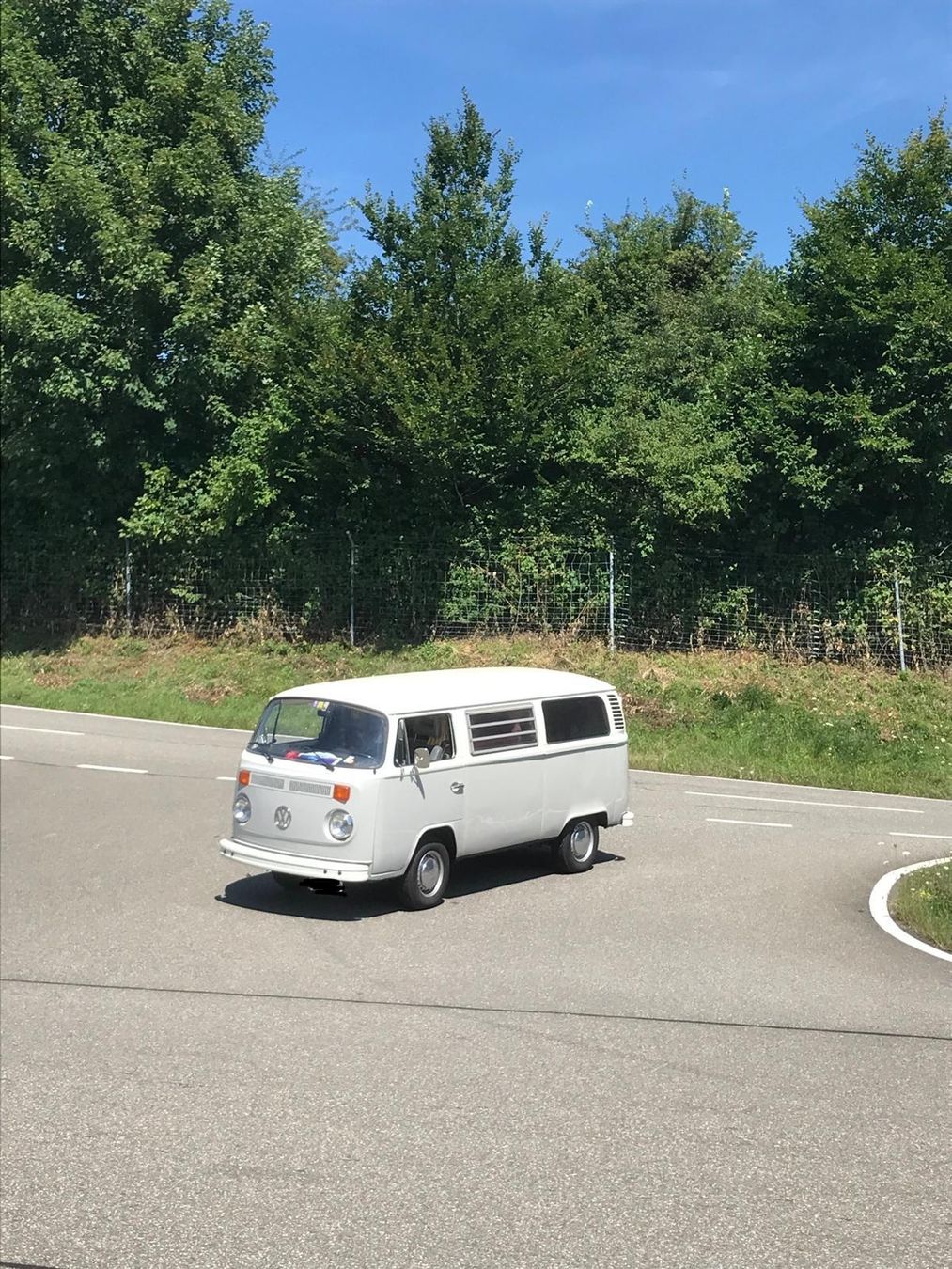 VW Automobili: VW Bus T2b – Usato da Aathal-Seegräben venduto da Kirli-Trax 4