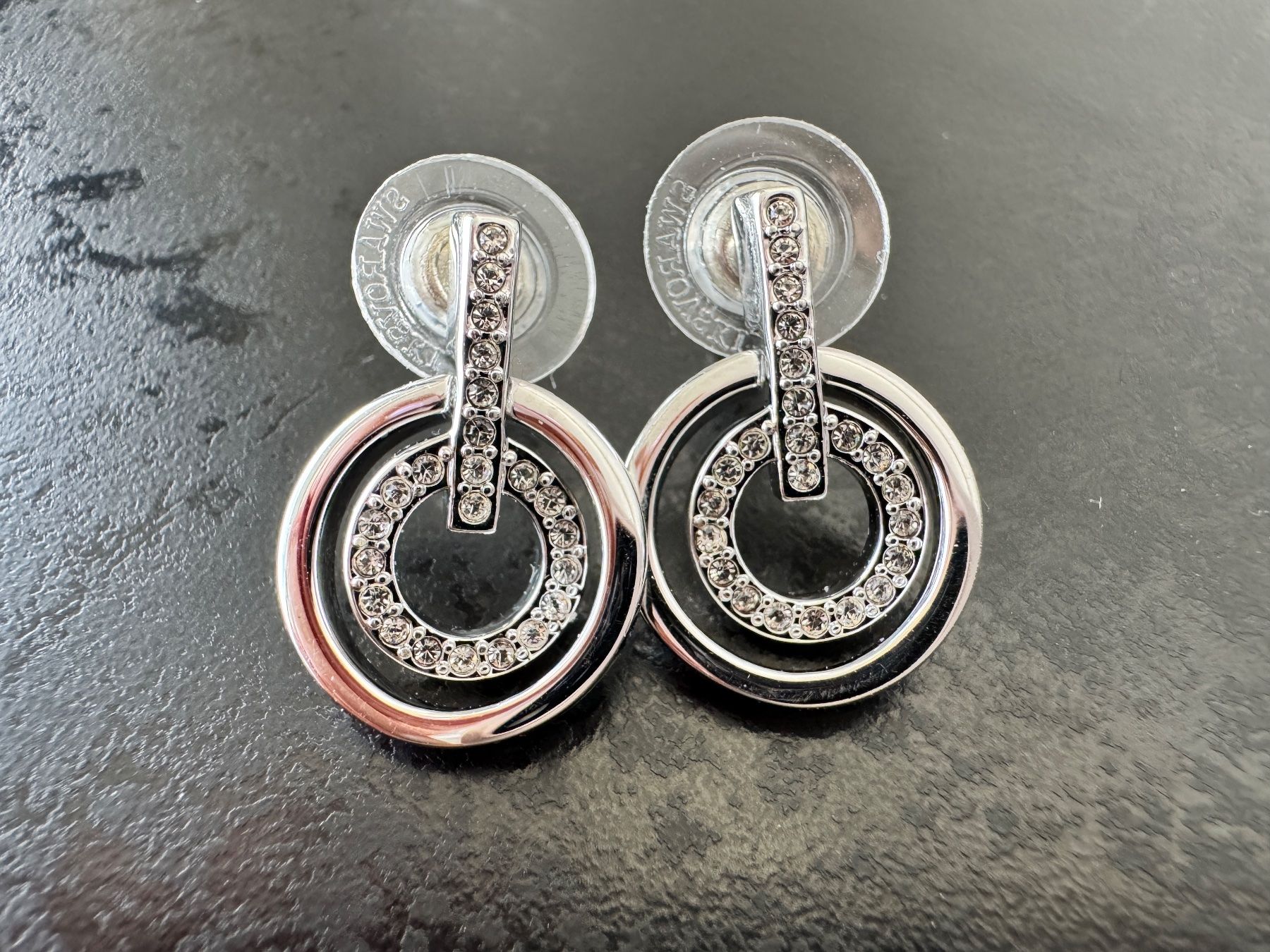 Swarovski Orecchini pendenti & Orecchini a lobo: Elegante Swarovski-Ohrringe – Usato da Egg b. Zürich venduto da leroy711