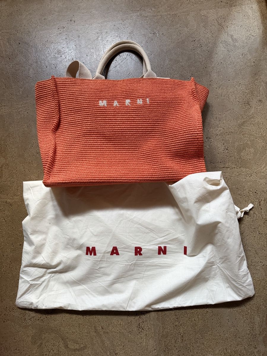 Marni Taschen: Grosser Shopper von Marni – Gebraucht aus Buchs SG von Gotschna66