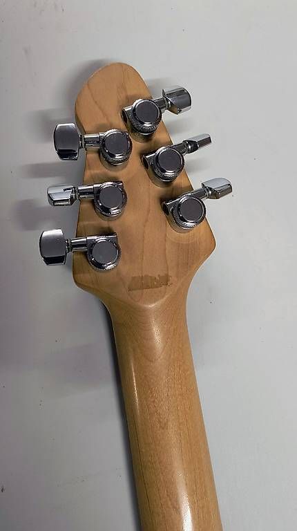 Peavey Strumenti musicali: Peavey Predator plus Egitarre – Usato da Oberarth venduto da TJIONS 2