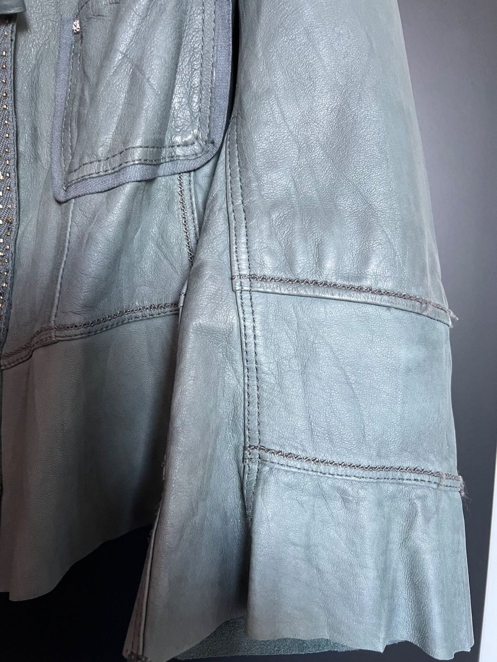 High Giacche: Lederjacke von HIGH – Usato da Remigen venduto da Orlana7 6