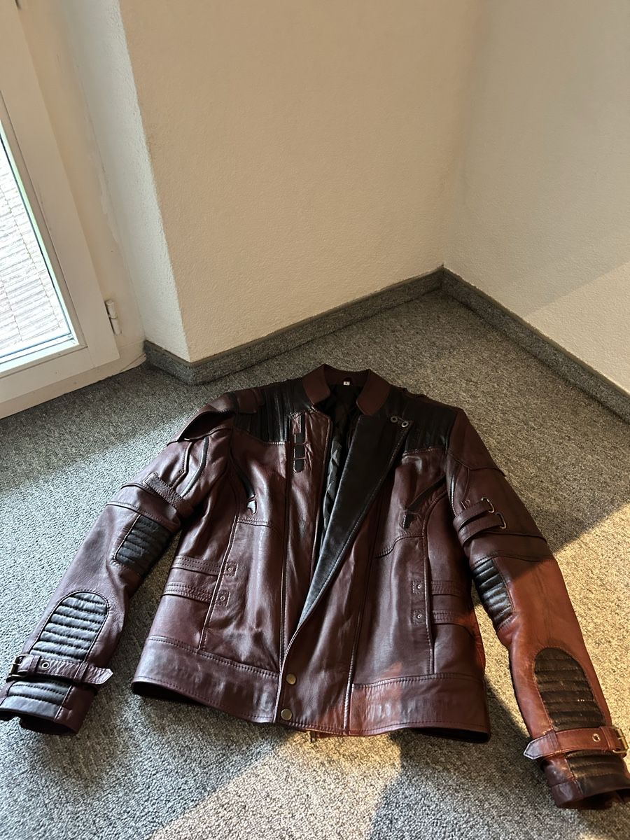 Marvel Giocattoli: Marvel Starlord Helm und Jacke – Usato da Brittnau venduto da nik_7l9y 4