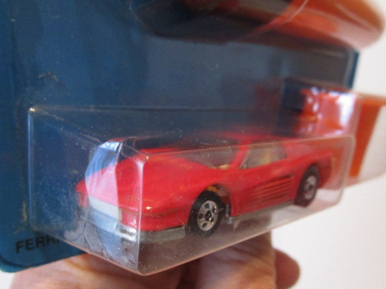 Ferrari Modellautos: HOT WHEELS FERRARI TESTAROSSA AUTOMAGIC II - 2252 – Neu und originalverpackt aus Chêne-Bourg von breno56 1