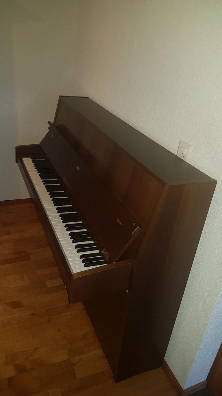 Musikinstrumente: Piano droit Fazer 108 – Gebraucht aus Avry-devant-Pont von Momos72 1