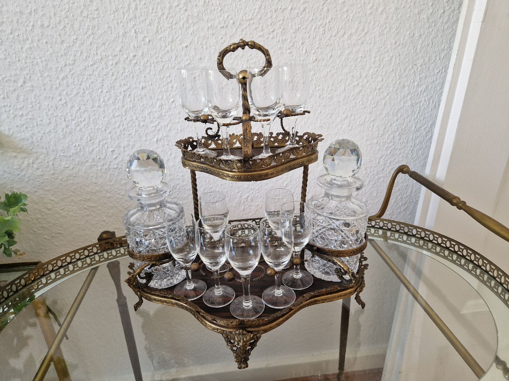 Gläser: Kristallglas-Set – Gebraucht aus Lauterbrunnen von ziv_nd87 1