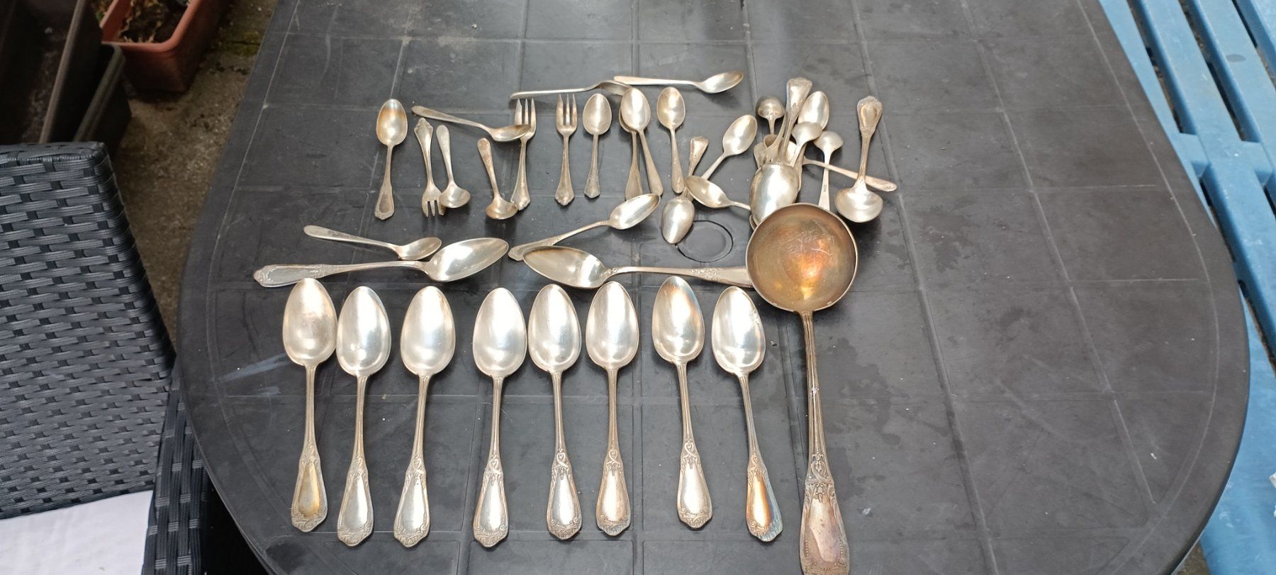 Bestecksets: Couverts en métal, plaqué argent – Gebraucht aus St-Imier von Sea_gj6q